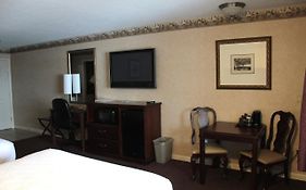 Shiretown Inn And Suites Houlton Me